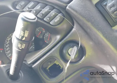 1997 Chevrolet Corvette z USA, uszkodzony, nr VIN 1G1YY22GXV5107657